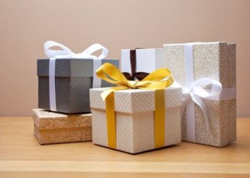 Custom Gift Boxes with Logo: Unique Packaging